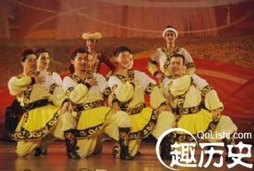 维吾尔族舞蹈 维吾尔族传统的&ldquo;赛乃姆舞蹈&rdquo;