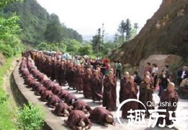 普米族宗教 普米族的藏传佛教信仰